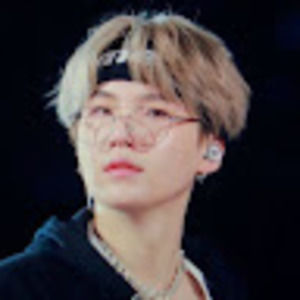 Meet your Posher, Reese